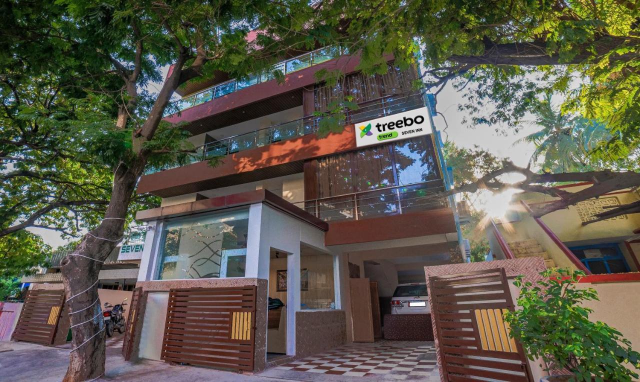 טירופאטי Treebo Seven Inn מראה חיצוני תמונה